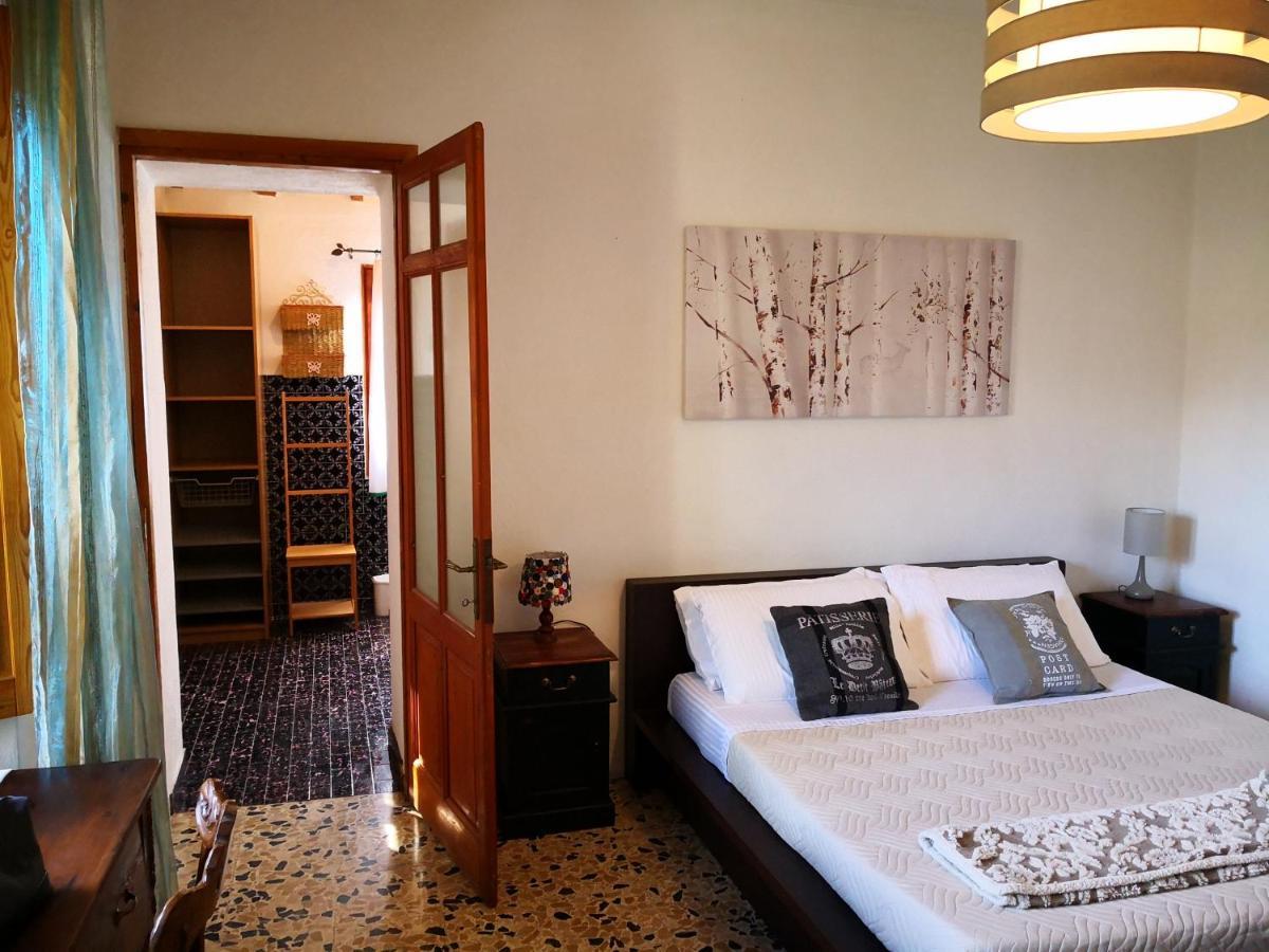 Zia Chiarina Bed & Breakfast San Nicolo Gerrei Luaran gambar